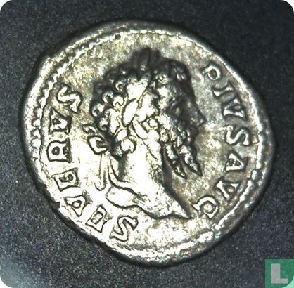 Denier de l'Empire romain, AR, 193-211AD, Septime Sévère, à Rome, AD 204 - Image 1