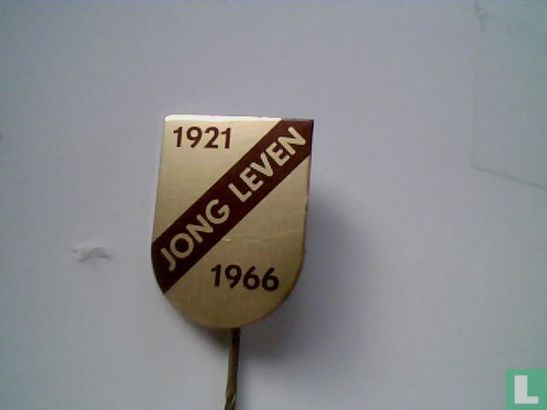 Jong Leven 1921 1966
