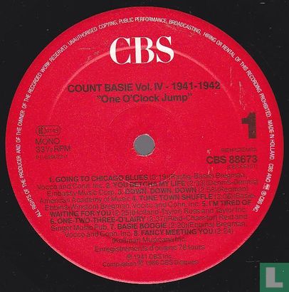 Count Basie Vol. IV - 1941-1942 "One o'clock jump"  - Afbeelding 3