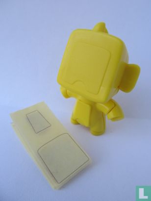 Robot mannetje (geel)  - Afbeelding 1