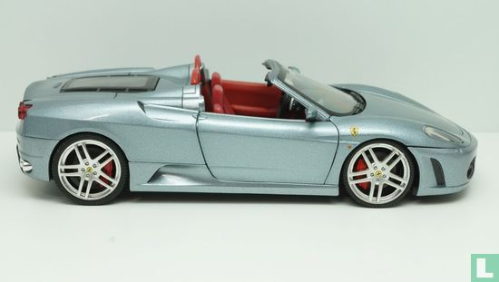 Ferrari F430 Spider - Afbeelding 2