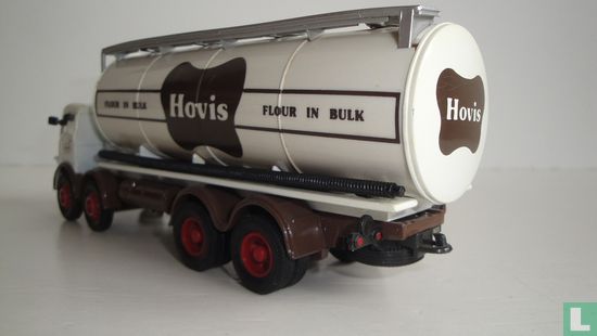 Foden Tankwagen ’Hovis’ - Image 3