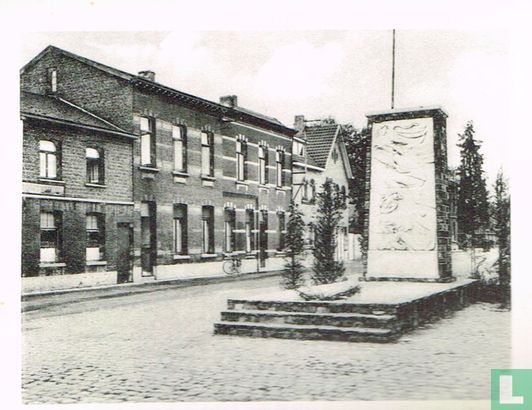 Buggenhout - Statiestraat en Monument - Image 1