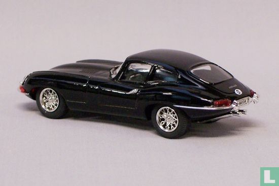 Jaguar E-type - Bild 2