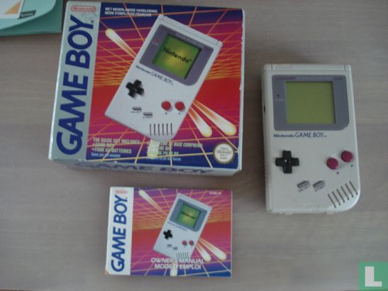 Nintendo Game Boy - Image 1