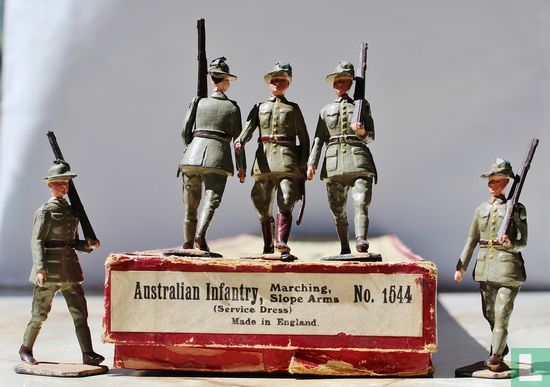 Australische Infantry-Service-Kleid - Bild 3