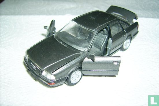 Audi 80 - Image 1