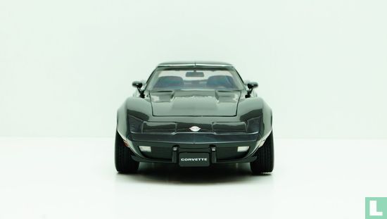 Chevrolet Corvette Coupe - Bild 2