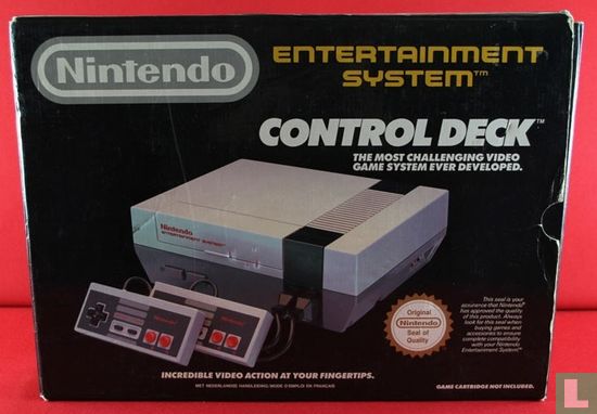 Nintendo Entertainment System Control Deck - Image 1