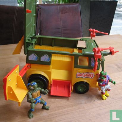 Teenage Mutant Hero Turtles Party Wagon "Mutant attack van" - Image 3