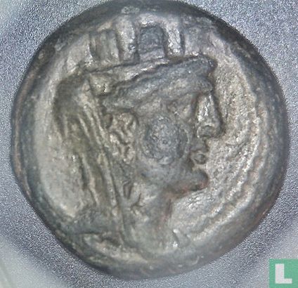 Epiphaneia, Cilicie  AE24  100-50 BCE - Image 1