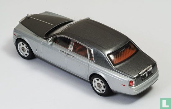 Rolls-Royce Phantom - Bild 3