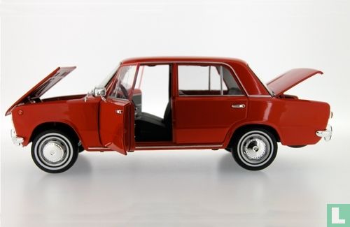 Seat 124 - Image 2