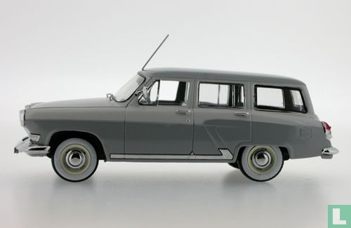 Gaz Volga M22G (export version) - Image 2