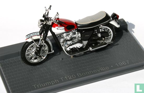 Triumph T120 Bonneville
