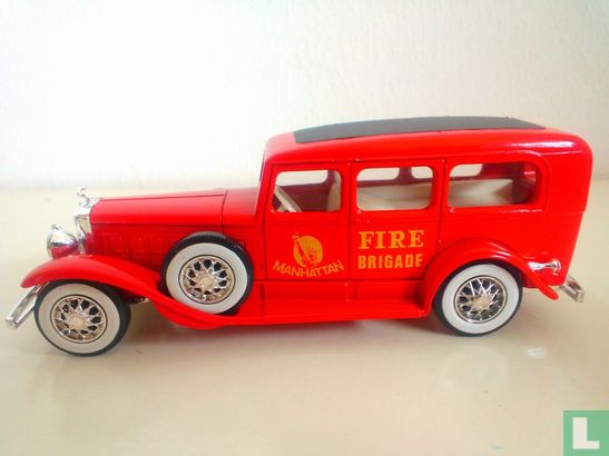 Cadillac V16 Fire Brigade Manhattan - Afbeelding 1
