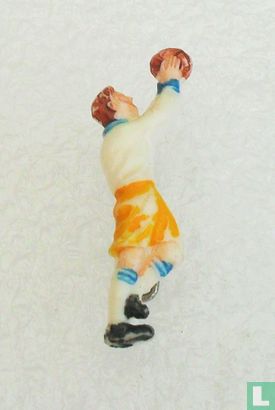 Korfbalspeler (gele broek) - Image 1
