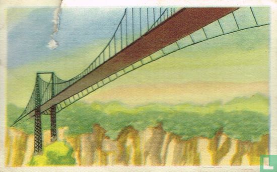 De hoogste hangende brug overschrijdt een bergengte... - Image 1