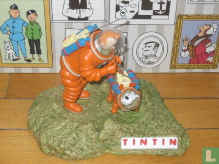 Tintin et Milou sur la lune