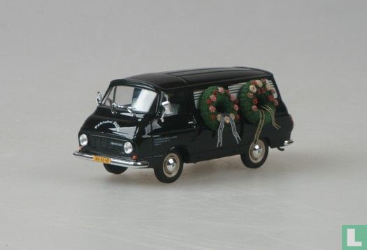 Skoda 1203 Funeral Car - Image 1