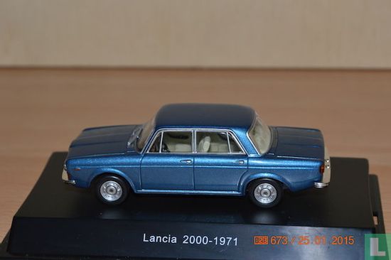 Lancia 2000 - Afbeelding 2