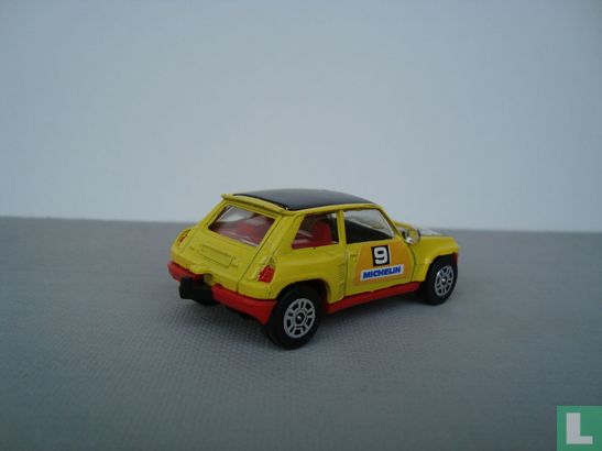 Renault 5 Turbo - Image 2