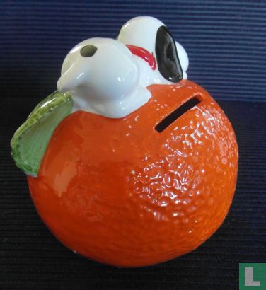 Snoopy on Orange (Fruit Series) - Image 3