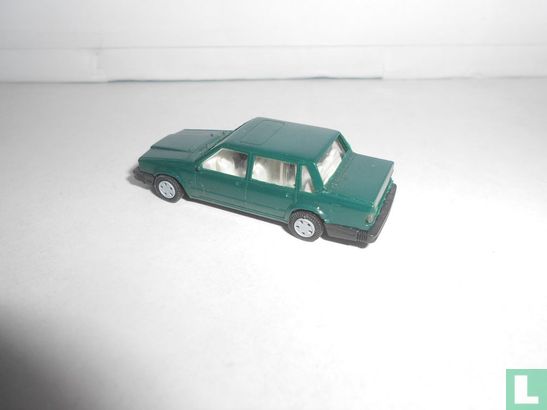 Volvo 760 GLE - Image 2