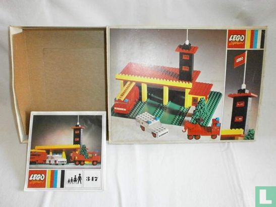 Lego 347-1 Fire Station - Image 2