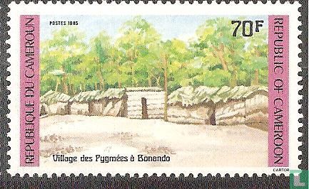 Pygmy Village in Bonando