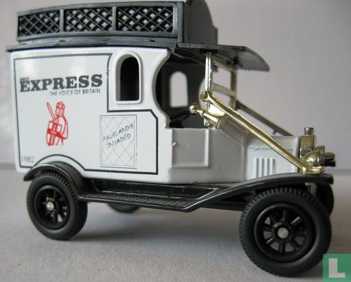 Ford Model-T Van 'Daily Express' - Image 1