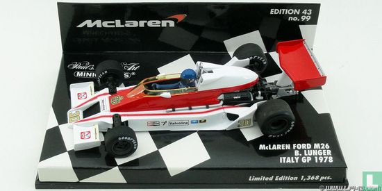 McLaren M26 