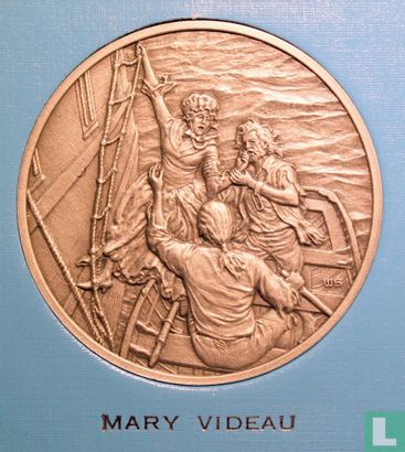 USA  Great Women of the American Revolution Medal - Mary Videau  1975 - Image 2