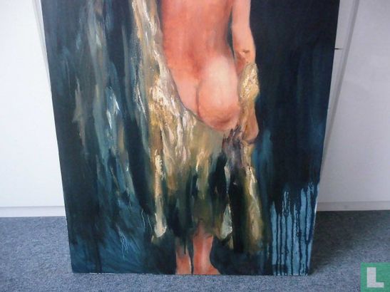 Nude  - Image 3