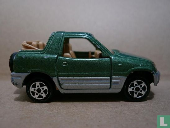 Toyota RAV4 convertible (XA10) 230 - Majorette - LastDodo