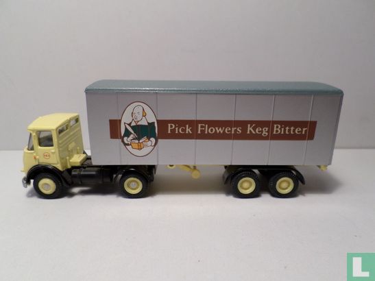 Atkinson articulated box van 'Flowers Keg Beer'