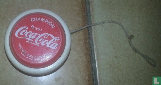 Yoyo Roll'in Russell Coca-Cola
