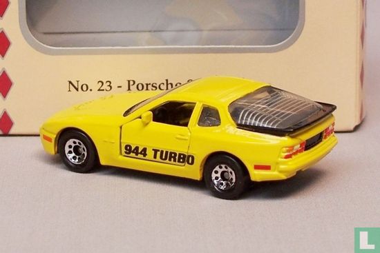 Porsche 944 Turbo - Afbeelding 2