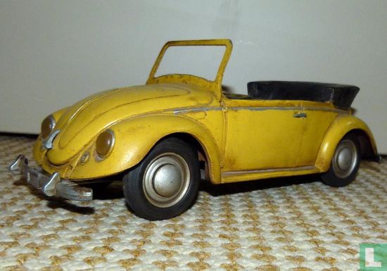 Volkswagen Beetle cabrio - Bild 1