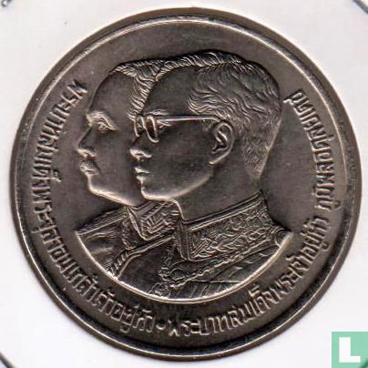 Thailand 10 baht 1987 (BE2530) "100 years Chulachomklao Royal Military Academy" - Afbeelding 2