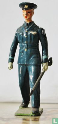 Officer RAF marching at the slope - Afbeelding 1