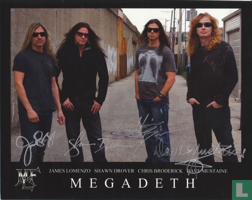 Megadeth gesigneerd, Band Signed, MFC Fan Club Photo