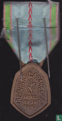 Médaille commémorative de la guerre 1939-1945 - Afbeelding 2