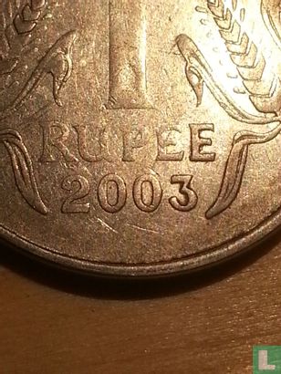India 1 rupee 2003 (Calcutta) - Image 3