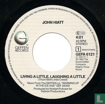 Living a Little, Laughing a Little - Afbeelding 3