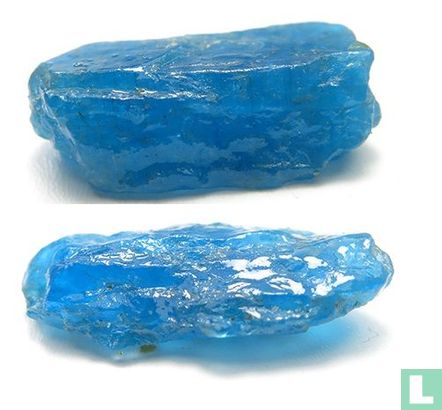 Africa  41 carat  (blue) Apatite