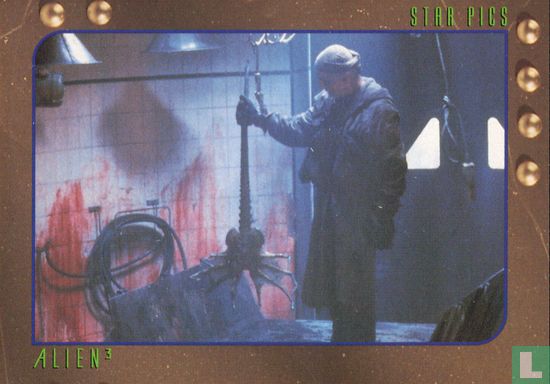 Outtake – Prisoner holding Alien - Image 1