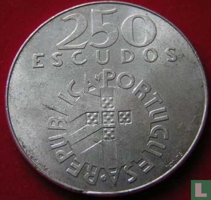 Portugal 250 escudos 1976 "25 April 1974 Revolution" - Afbeelding 1