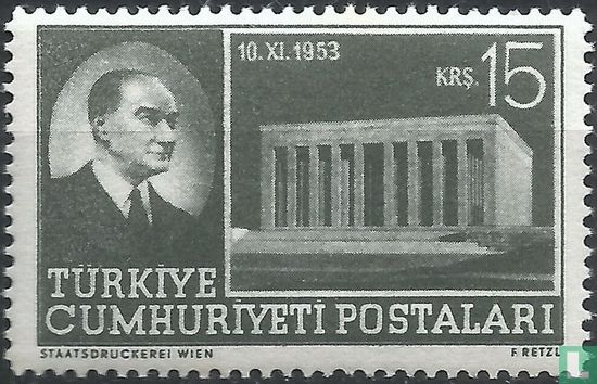 Atatürk à nouveau mausolée