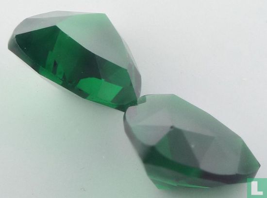 UK 2.5 ct  Emerald (trilliant pair) - Afbeelding 3
